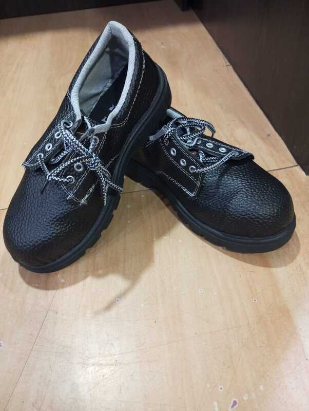 Tek-Tron Rado Single Density Safety Shoes Tek-Tron Rado Single Density Safety Shoes